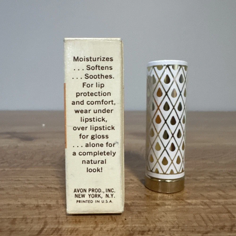 Avon Vintage DEW Lip Dew Balm Great Collectible Or Movie Prop Add New Old Stock